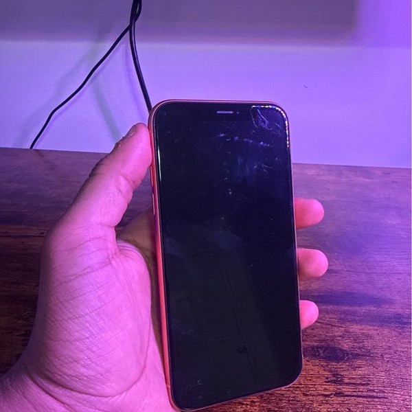 Apple iPhone Xr - Unlocked, 256 GB, Coral, A1984
