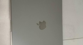 Good
													MacBook Air 2023 - 15" - Apple M2, Silver, 1 TB, 24 GB, photo 3 of 16