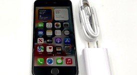 Fair
													Apple iPhone SE 2nd Gen 2020 - Straight Talk, White, 128 GB, A2275, photo 1 of 6