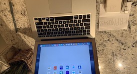 Good
													MacBook Air 2015 - 13" - Silver, 512 GB, 8 GB, photo 6 of 6