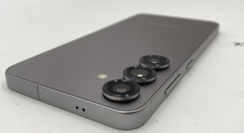 Mint
													Samsung Galaxy S25 - Unlocked, Silver Shadow, 128 GB, 12 GB, SM-S931U1, photo 4 of 5