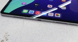 Good
													Apple iPad Pro 12.9" 6th Gen 2022 - Unlocked, Gray, 128 GB, photo 3 of 20