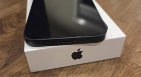 Mint
													Apple iPhone 13 - Unlocked, Midnight, 128 GB, A2482, photo 5 of 6