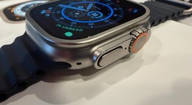 Mint
													Apple Watch Ultra 49mm - Unlocked, Titanium, A2622, photo 3 of 9