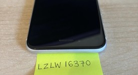 Mint
													Apple iPhone SE 2nd Gen 2020 - Unlocked, White, 128 GB, A2275, photo 6 of 6