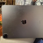 Good Apple iPad Pro 12.9 inch 6th Gen 2022 - Unlocked, 256 GB, Silver