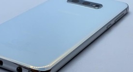 Mint
													Samsung Galaxy S10e - T-Mobile, White, 128 GB, 6 GB, SM-G970U, photo 3 of 7