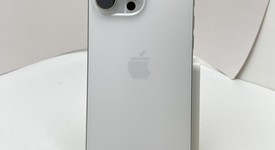 Good
													Apple iPhone 16 Pro Max - Unlocked, White, 256 GB, A3084, photo 3 of 5