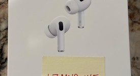Used
													Apple AirPods Pro 2 - Lightning, photo 3 of 16