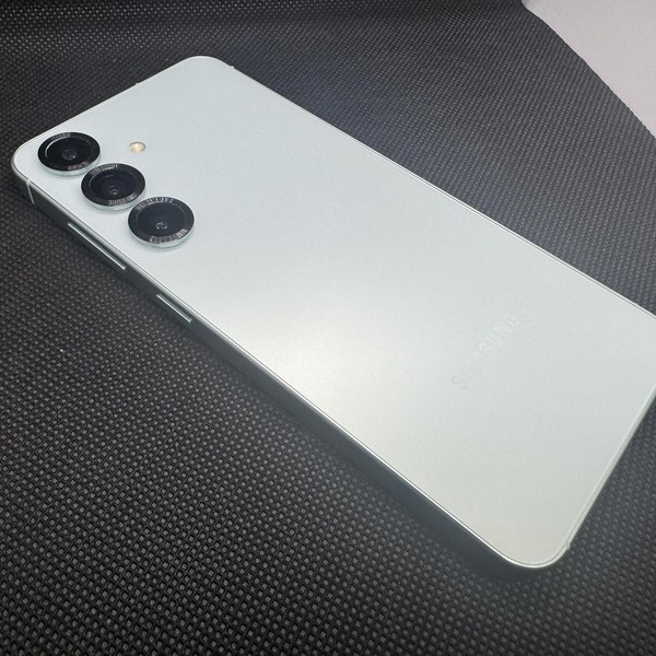 Samsung Galaxy S25 - Unlocked, 128 GB, Mint, 12 GB, SM-S931U1