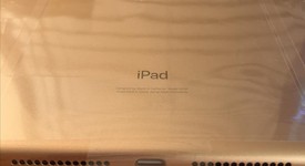 Mint
													Apple iPad 7th Gen - Wi-Fi, Gold, 128 GB, A2197, photo 4 of 14