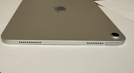 Mint
													Apple iPad 11th Gen - Wi-Fi, Silver, 128 GB, A3354, photo 4 of 8