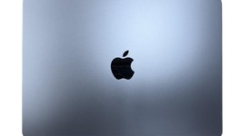 Mint
													MacBook Pro Late 2023 (M3) - 14" - Apple M3 Pro 11-core, Black, 512 GB, 18 GB, 14-core GPU, photo 3 of 14