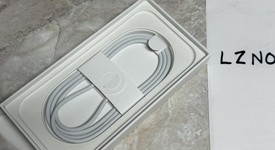 Mint
													Apple iPhone 17 - Unlocked, Black, 256 GB, A3258, photo 3 of 9