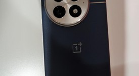 Good
													OnePlus 13 - Unlocked, Midnight Ocean, 512 GB, 16 GB, photo 1 of 4