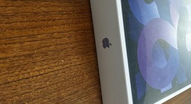 New
													Apple iPad Air 5th Gen - Wi-Fi, Purple, 256 GB, A2588, photo 3 of 4