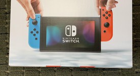 New
													Nintendo Switch - Red & Blue, 32 GB, photo 3 of 3