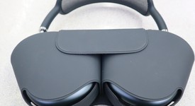 Used
													Apple AirPods Max USB-C - Midnight, photo 1 of 10