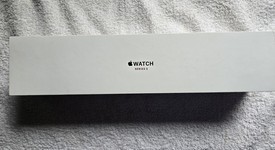 Fair
													Apple Watch Series 3 38mm - Unlocked, Gray, A1860, Aluminum, photo 3 of 6