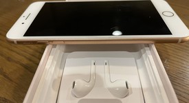Good
													Apple iPhone 8 Plus - Verizon, Gold, 64 GB, A1864, photo 2 of 8