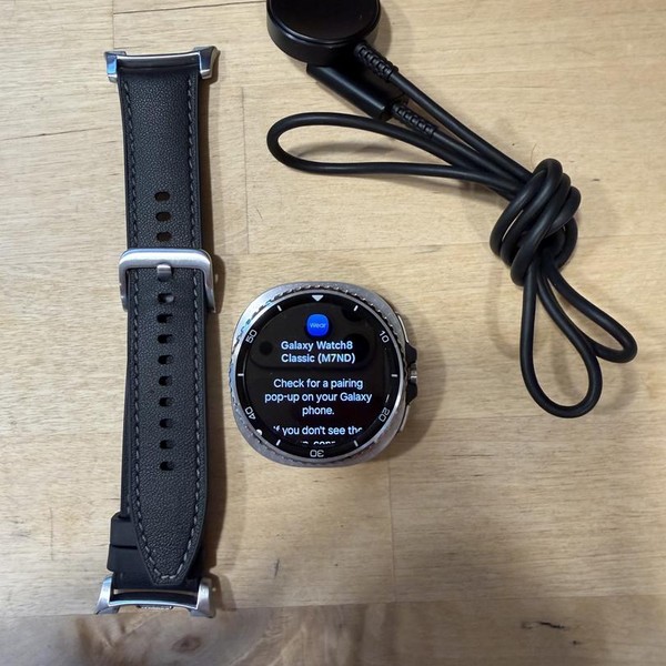 Samsung Galaxy Watch8 Classic - Unlocked, Black, SM-L505, 46mm