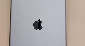 Good
													Apple iPad 6th Gen - Unlocked, Gray, 32 GB, A1954, photo 1 of 3