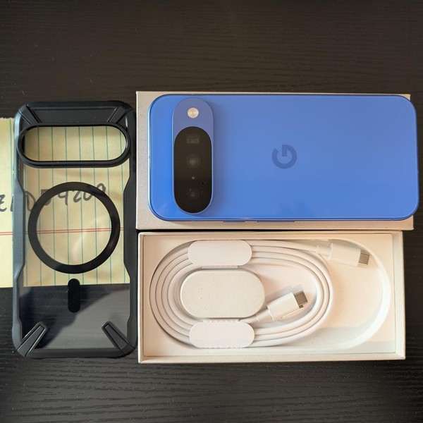 Google Pixel 10 - Unlocked, 256 GB, Indigo, GLBW0