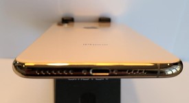 Good
													Apple iPhone Xs Max - Sprint, Gold, 64 GB, A1921, photo 5 of 7
