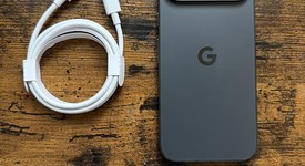 Good
													Google Pixel 10 Pro - AT&T, Obsidian, 128 GB, G4QUR, photo 2 of 6