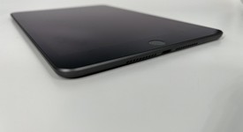 Good
													Apple iPad Mini 5th Gen - Unlocked, Gray, 256 GB, photo 2 of 9