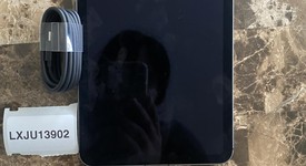 Good
													Apple iPad Mini 6th Gen - Unlocked, Gray, 64 GB, A2568, photo 2 of 8