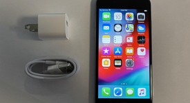 Mint
													Apple iPhone 6S - Sprint, Grey, 32 GB, A1688, photo 2 of 7
