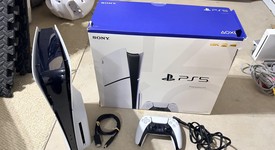 Mint
													PlayStation 5 Standard Edition (2020) - White, 825 GB, Standard Edition, photo 3 of 3