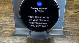 Mint
													Samsung Galaxy Watch4 - Unlocked, Gold, 40mm, photo 4 of 4