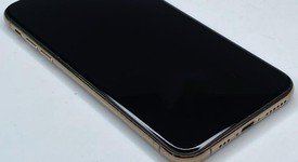 Good
													Apple iPhone Xs - Unlocked, Gold, 256 GB, A1920, photo 5 of 7