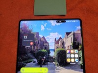 Honor Magic V2