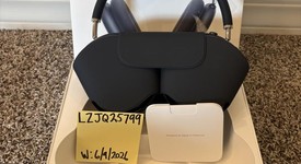 Used
													Apple AirPods Max - Gray, photo 1 of 7