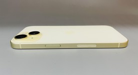 Good
													Apple iPhone 15 - Unlocked, Yellow, 256 GB, A2846, photo 4 of 9