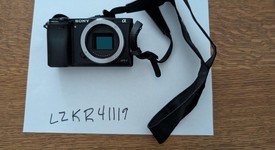 Mint
													Sony a6000 - Black, photo 5 of 6