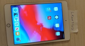 Fair
													Apple iPad Mini 4 - AT&T, Gold, 16 GB, photo 2 of 9