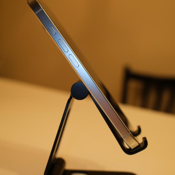 Apple iPhone 16 Pro - Unlocked, 128 GB, White, A3083