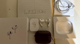 Used
													Apple AirPods Pro 2nd Gen - Lightning, photo 1 of 5