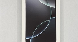 Mint
													Apple iPhone 16 Pro Max - Unlocked, White, 512 GB, A3084, photo 5 of 7