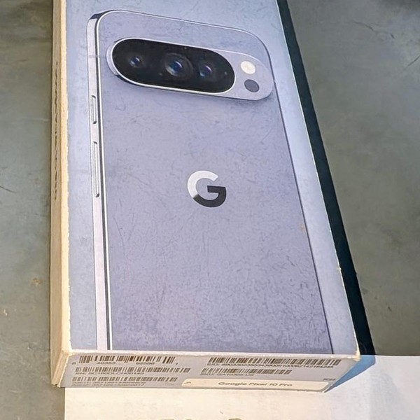 Google Pixel 10 Pro - Unlocked, 256 GB, Moonstone, G4QUR