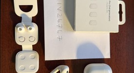 Used
													Apple AirPods Pro 2nd Gen - USB-C, photo 1 of 3