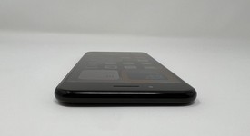 Good
													Apple iPhone 7 Plus - Unlocked, Jet Black, 256 GB, A1661, photo 4 of 6