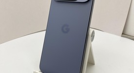 Good
													Google Pixel 10 Pro XL - Unlocked, Moonstone, 256 GB, GUL82, photo 3 of 5