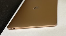 Good
													MacBook Air 2020 - 13" - I3, Gold, 256 GB, 8 GB, photo 5 of 10