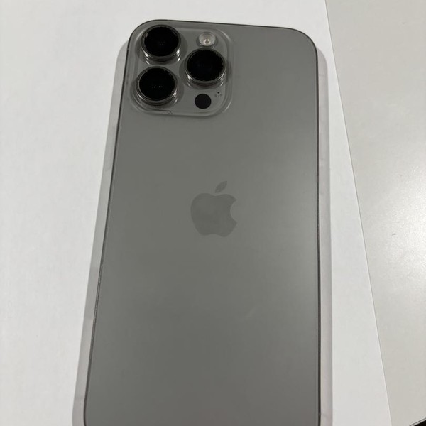 Apple iPhone 16 Pro Max - Unlocked, 256 GB, Natural, A3084