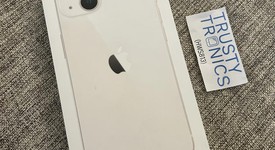 New
													Apple iPhone 13 - Unlocked, Starlight, 256 GB, A2482, photo 2 of 2